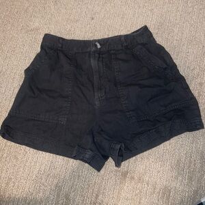 Universal Thread - charcoal high waisted shorts size 4